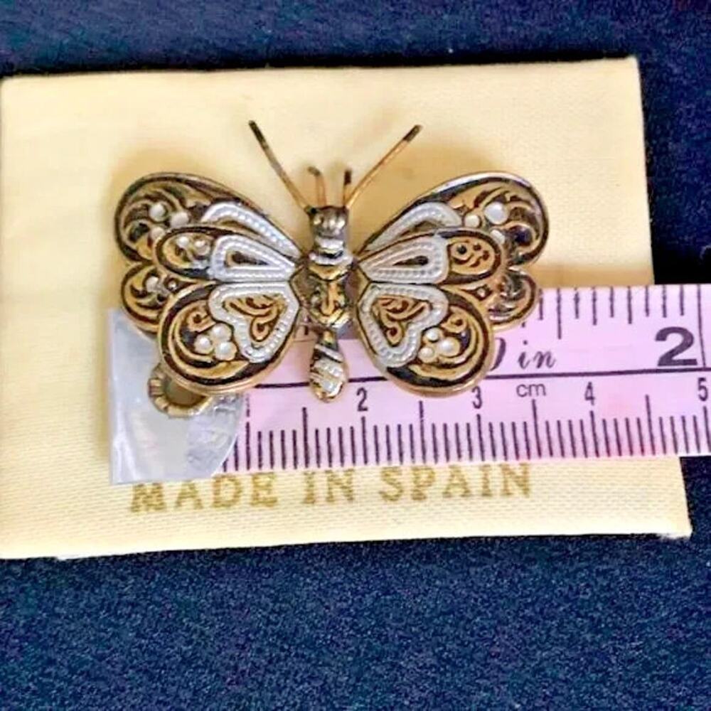 Vintage Spain Damascene Butterfly Brooch NOS Original Card & Box Toledo Two Tone - Picture 4 of 8